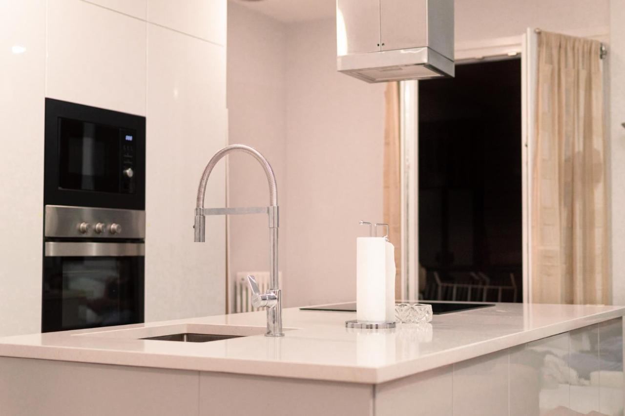 Habitacion En Vivienda Centrica Bilbao Daire Dış mekan fotoğraf