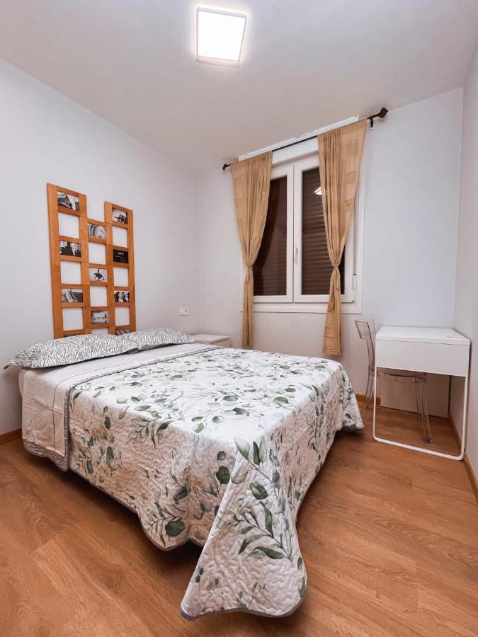 Habitacion En Vivienda Centrica Bilbao Daire Dış mekan fotoğraf